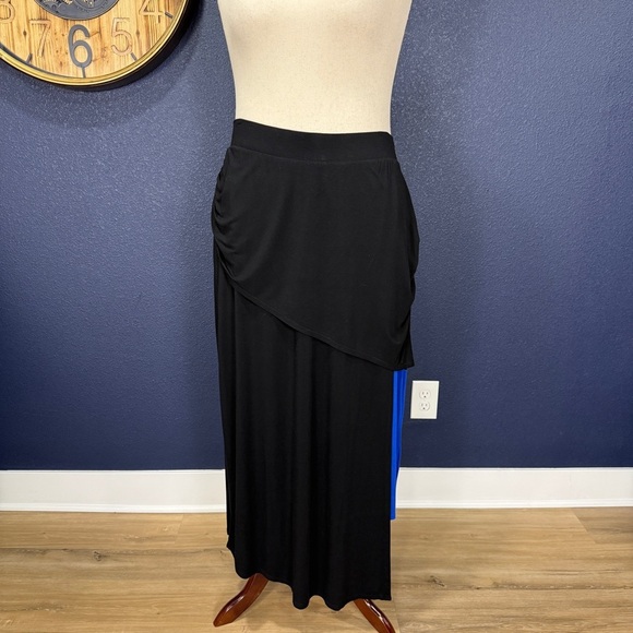 Lane Bryant Colorblock Asymmetrical Black and Blue Maxi Skirt Size 22/24 - Picture 1 of 6